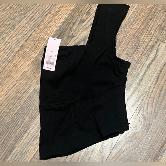 Black Top - Picture 6 of 6